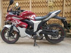 Suzuki Gixxer Dual Disc Dual Tone